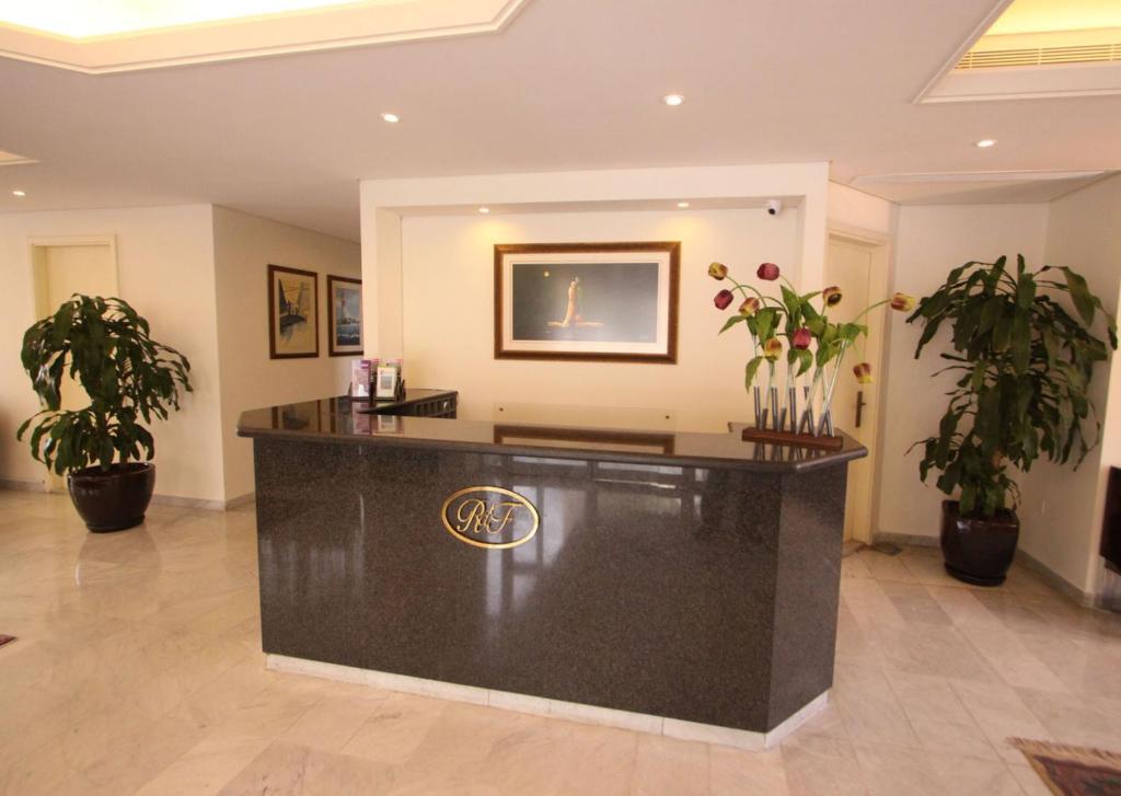 Residence De France ดบาเยห์ ภายนอก รูปภาพ